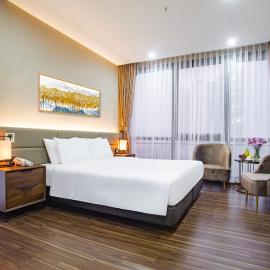 Western Skyline Hotel