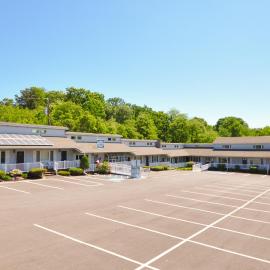 East Shore Lodging，霍利的飯店