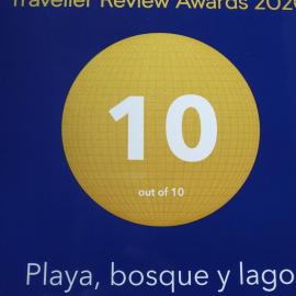 Playa, bosque y lago, hotel a Montevideo