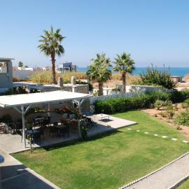 Yiannis Apartments