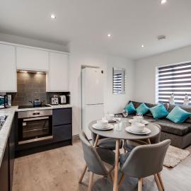 Your Perfect Ashford Retreat Pet-Friendly & Business Ready