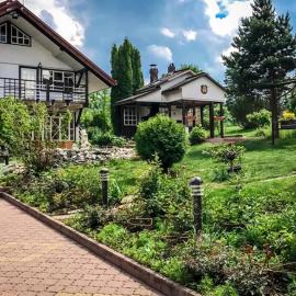 Cabana La Plai - idyllic natural setting, hotel in Vatra Dornei