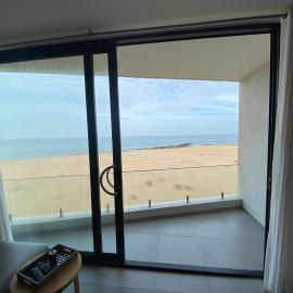 Apartment 32, BAY VIEW SUITES, hotel u gradu Langstrand