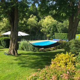 LA FERME D'AIGUROLLES, hotel din Saint-Maur