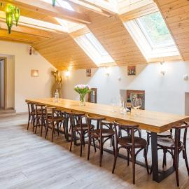 Vinný apartmán Rakovník โรงแรมในรากอฟนิก