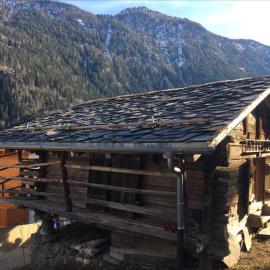 La cabane de l'homme tranquille, hotel u gradu Le Trétien