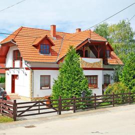 Tamás Ház