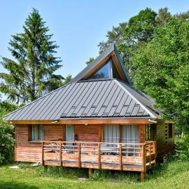 Loges du Jura, hotell i Cerniébaud