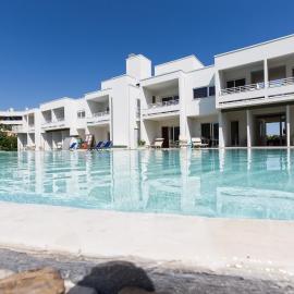 SeaPark SPA Resort, hotel u gradu Đulijanova