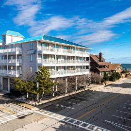 Marylander Condominiums, 90 steps from the beach, hotel in Ocean City