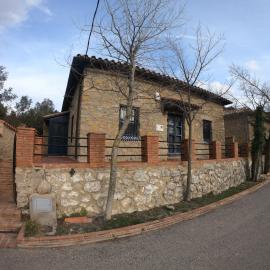 xalet l’avella 2, hotel u gradu Catí