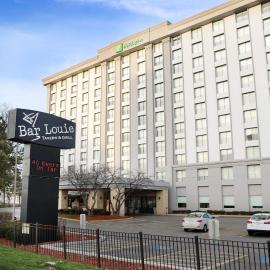Holiday Inn O'Hare Area by IHG، فندق في روزمونت