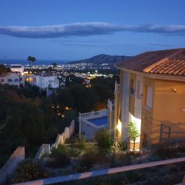 Chalet Benidorm, hótel í La Nucía