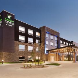 Holiday Inn Express & Suites - West Des Moines - Jordan Creek by IHG, hotel di West Des Moines