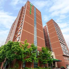 Holiday Inn Express Shanghai New Jinqiao by IHG