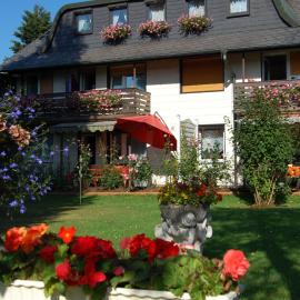 Haus Ingrid, hotel a Bad Steben