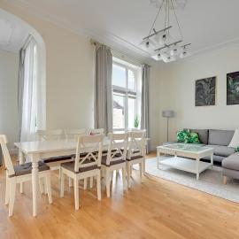 Palermo - Spacious Family Apartment 200 m from Sopot Beach by Lion Apartments
