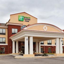Holiday Inn Express - Andalusia by IHG, hotel a Andalusia