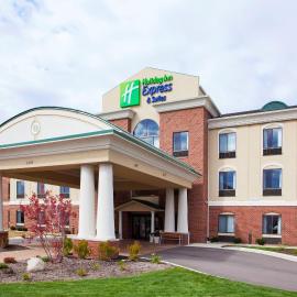 Holiday Inn Express Hotel & Suites Howell by IHG，Howell的飯店