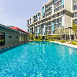 Alanis & Core Soho Suite KLIA-KLIA2 By DreamScape, hotel in Sepang