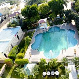 Hotel Rani Bagh Resort, hotel en Beāwar