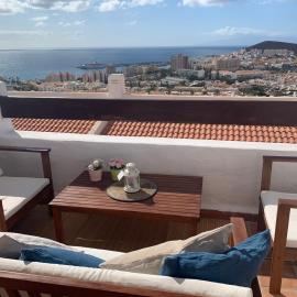 Quiet Studio, Incredible views, Climatized pool, FREE WIFI