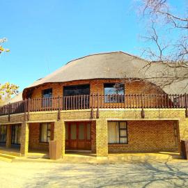 Zebula Luxury Lodge, hotel u gradu Mabula