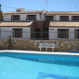 Cortijo El Rey, hotel a El Almicerán