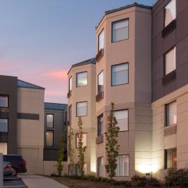 Holiday Inn Express & Suites Nashville-I-40 & I-24(Spence Lane) by IHG, hotel in Nashville