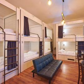 SECRET boutique Hostel, hotel en Brasov