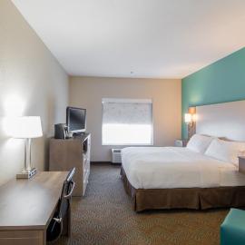 Holiday Inn & Suites Lake City by IHG