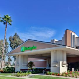 Holiday Inn Hotel & Suites Anaheim by IHG, hotel u Anaheimu