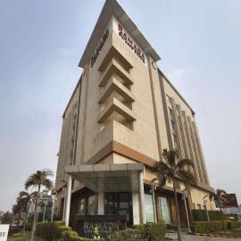 Ramada Gurgaon Central、グルガオンのホテル