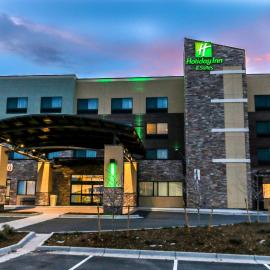 Holiday Inn & Suites Denver Tech Center-Centennial by IHG, hotelli kohteessa Centennial