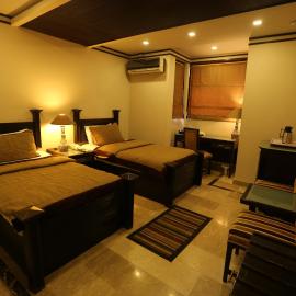 City Centre Suites, ξενοδοχείο σε Μουλτάν