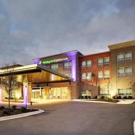 Holiday Inn Express & Suites Charleston NE Mt Pleasant US17 by IHG, hotel in Charleston