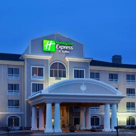 Holiday Inn Express Rockford-Loves Park by IHG, hotel v destinácii Loves Park