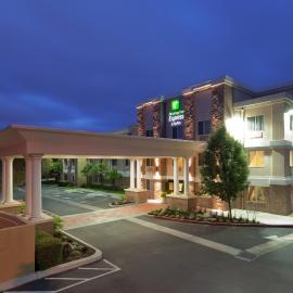 Holiday Inn Express Hotel & Suites Livermore by IHG, hotel v destinácii Livermore