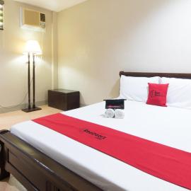 RedDoorz at Teofila Lodge, hotel in Vigan
