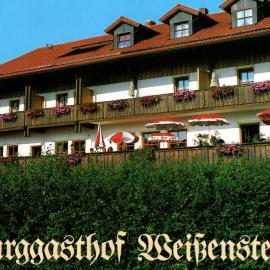 Burggasthof Weißenstein, hotelli kohteessa Regen