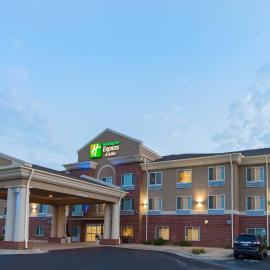 Holiday Inn Express Hotel & Suites El Dorado by IHG, hotel in El Dorado