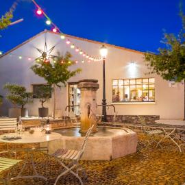 Le Pontet में, होटल Terre de Provence Hôtel & Spa
