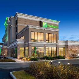 Holiday Inn Hotel & Suites Red Deer by IHG, khách sạn ở Red Deer