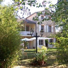 Domaine de Las Planques, hotel in Vaudreuille