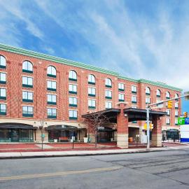 Holiday Inn Express Hotel & Suites Pittsburgh-South Side by IHG, hotel en Pittsburgh