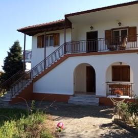 manousi 2 - First floor, hotel in Mystras