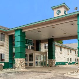 Quality Inn Clare, hotel Clare-ben