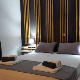 Apartment in the heart of the city 5, hotel u gradu Larisa