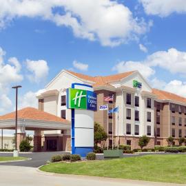 Holiday Inn Express Hotel & Suites Shawnee I-40 by IHG, hotell sihtkohas Shawnee