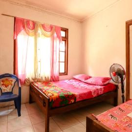 Iran Homestay，Sermo的飯店